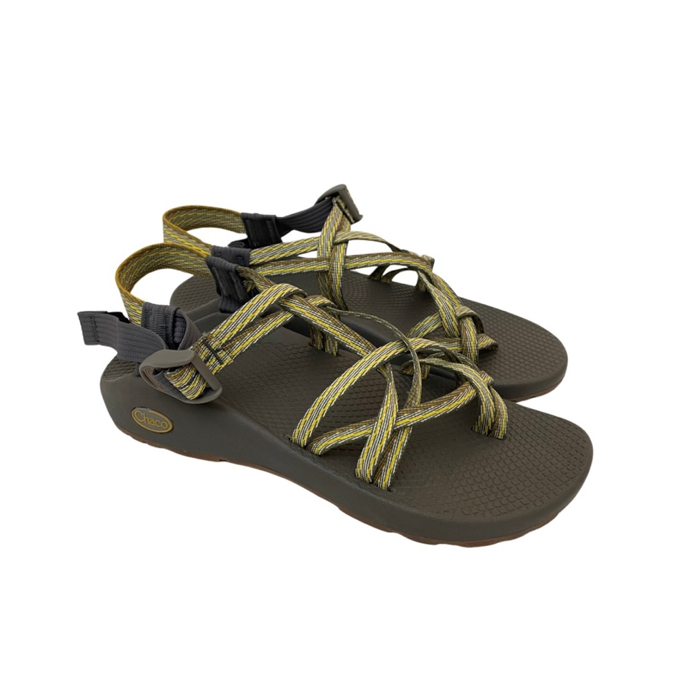 Chaco Zx/2 Classic Outdoor Adjustable Straps Toe Loop Sandal in Gold Size 9